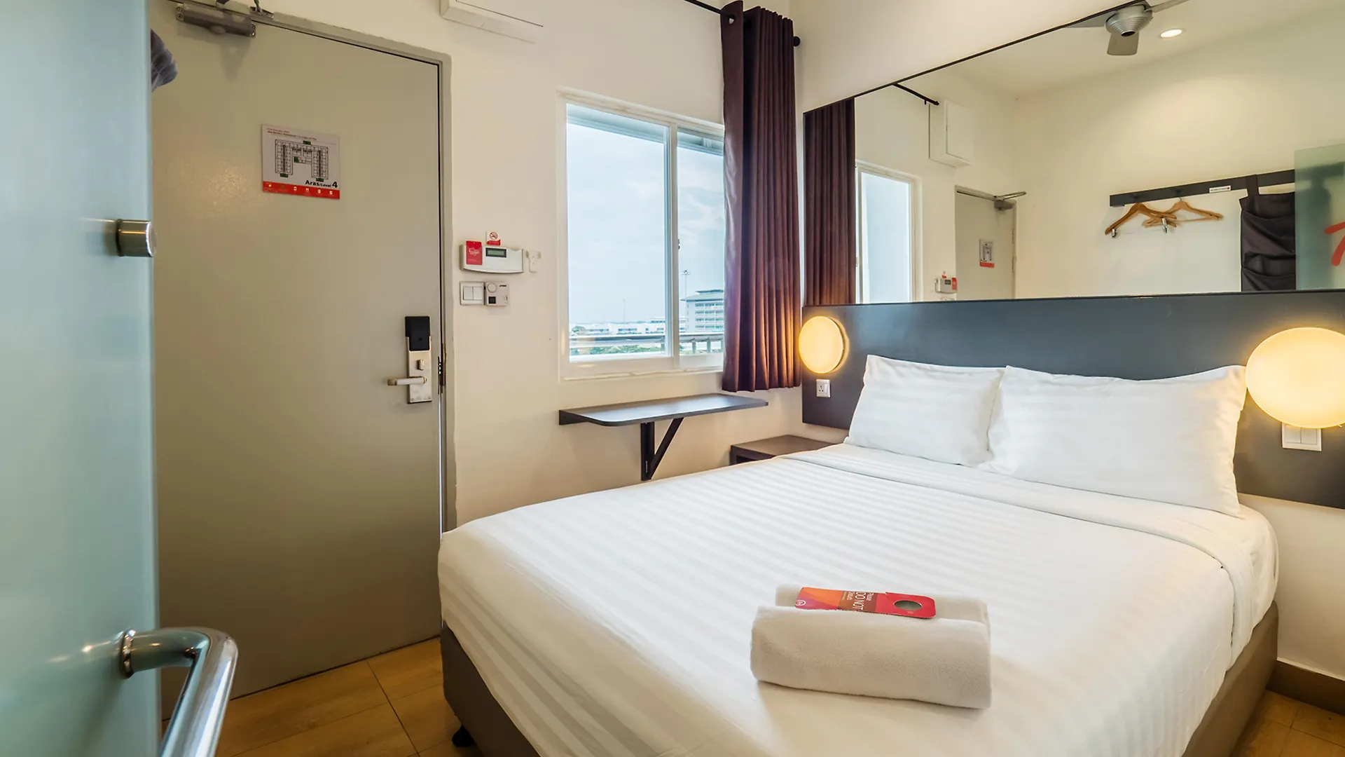 Tune Hotel Klia Aeropolis Сепанг Малайзия